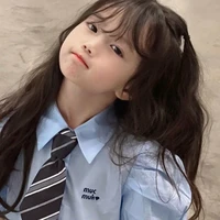 Lục Khánh Ly (hồi bé)