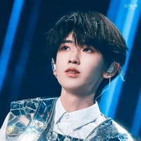 Tả Kỳ Hàm - Hắn -