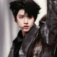 Trương Quế Nguyên "anh"