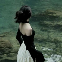 Tạ Thanh Yến (mẹ anh)