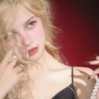 Diana Williams-Mẹ nữ chính