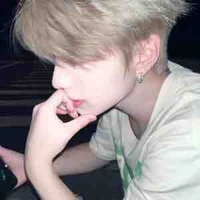 Phạm hoàng  minh quân ( nam9)