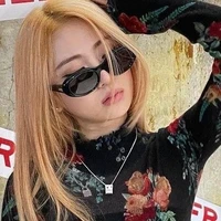 Huh Yunjin