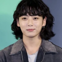 Joen Jungkook - em