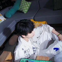 Nhiếp Vĩ Thần(@daigiabaonuoichungta)