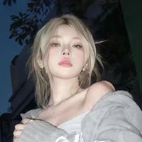 NGUYỆT DUNG_người nhỏ