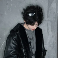 Trần Dịch Hằng_hắn