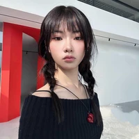 Aza - Nguyễn Lê Ngọc Ánh Sáng