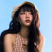 Nguyễn Lê Ngọc Ánh Sáng - aza