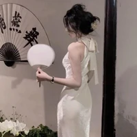 Hoàng Thùy Anh- thích Zhu