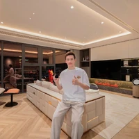 Nguyễn Hoàng Đức(Nắng)