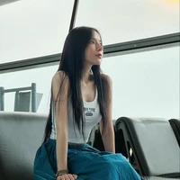 Nguyễn Hoàng Ly - lyly.singersongwriter