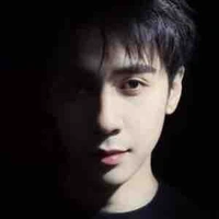 Lê Quang Hùng 