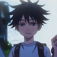 Megumi ( hồi nhỏ )