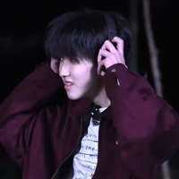 Tả Kỳ Hàm - Hắn