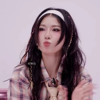 Trần Thảo Linh(Lyhan)