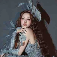 Trần Phương Ly-chị