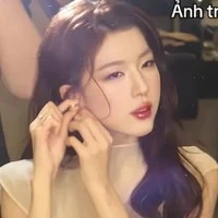 Nguyễn Lê Diễm Hằng (cô)