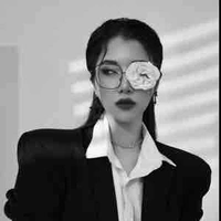 LyHan 🖤