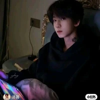 Dương Bác Văn_Anh