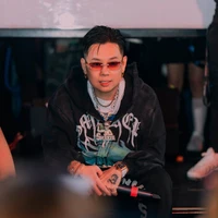 Anh Bâus-ba Quang Anh