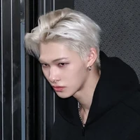 Nishimura riki (19 tuổi)