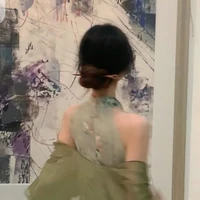 Du Hà My- mẹ anh