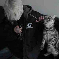 Kira•@Kira ᶻ 𝗓 𐰁