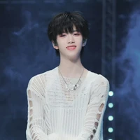 Trương Hàm Thuỵ