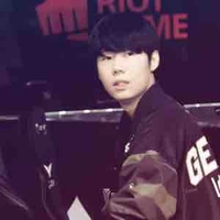 Son“Lehends”Si-woo 