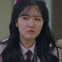 Yoo Jeni