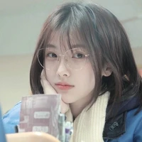 Trương Nhật Hạ (16 tuổi )