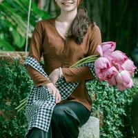 Mẹ cô