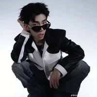 HOÀNG LÊ BẢO MINH-COOLKID