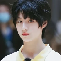 Chu Chí Hâm_Lúc nhỏ