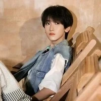 Tả Kỳ Hàm(cậu)