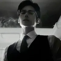 Lục Đình Nguyên(anh)
