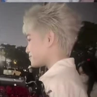 Hoàng Đức duy ( Captain)