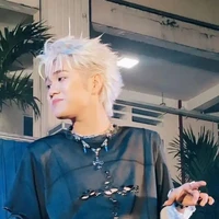 Hoàng Đức Duy } Captain Boy