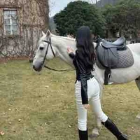 Beliza Nocturne-mẹ của Selene, Seroli