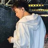 Lê Quang Hùng[phone]