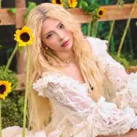 Hiền Mai - #Maiquinn