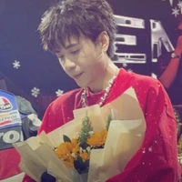 Lê Quang Hùng-Phone