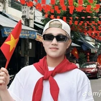 Tác giả nè