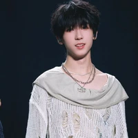 Dương Bác Văn_V