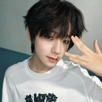 Vương Lỗ Kiệt _K