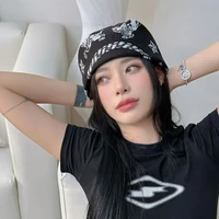 Hoàng Diệp Anh ( bé bảnh )