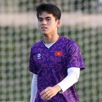 Khuất Văn Khang