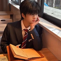 Trường Hàm Thụy-cậu