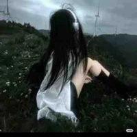 Lục Ánh Ngọc ( d - bn thân e)